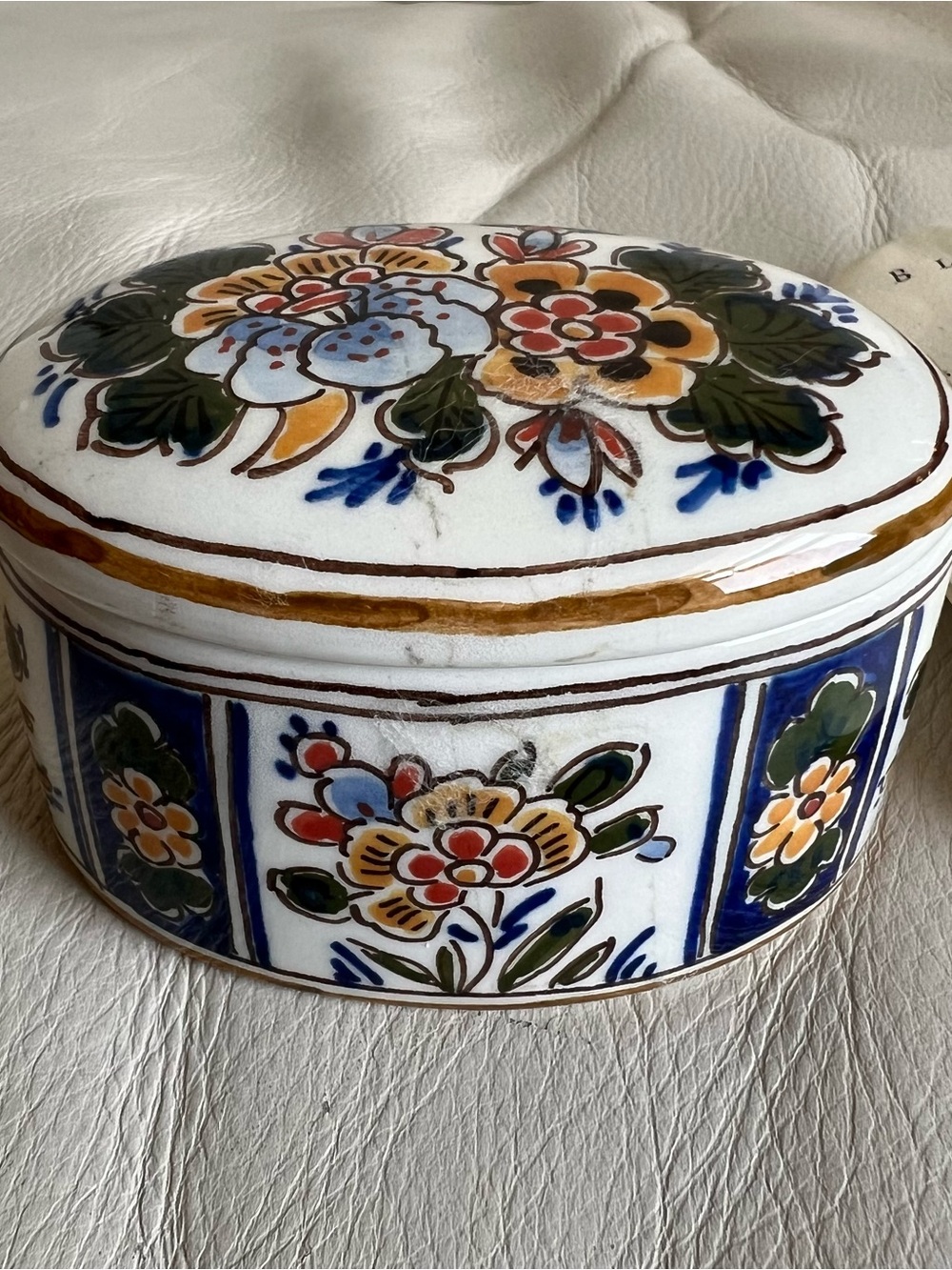 Blue Delft Hand-Painted Floral Ceramic Lidded Trinket Box with Certificate